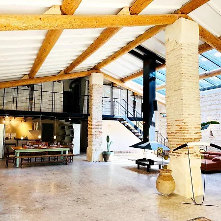 Magnifique Loft - Piscine - Tennis - Babyfoot 别墅 *