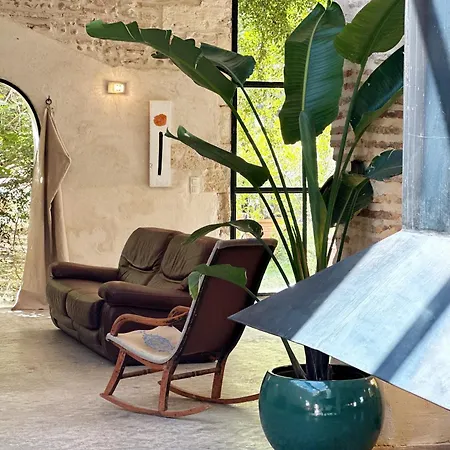 Magnifique Loft - Piscine - Tennis - Babyfoot * Nîmes